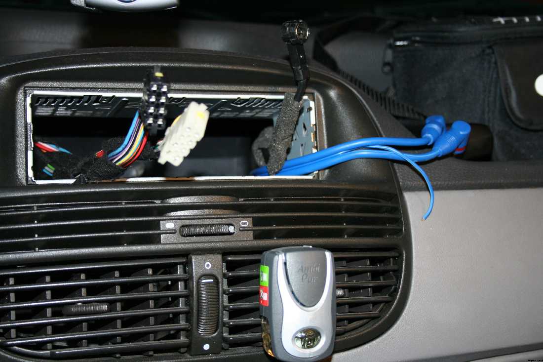 Fiat Punto Forum • Zobacz temat Montaż systemu Car Audio